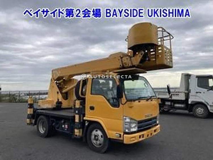 Isuzu ELF 2011, photo 1 of 1