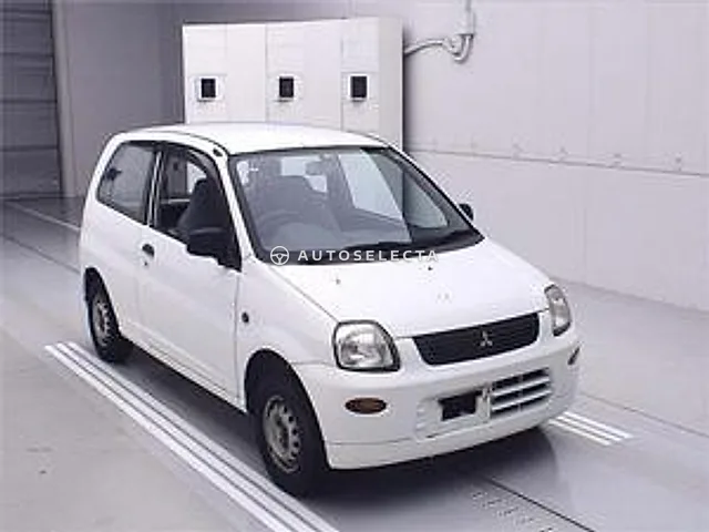 Mitsubishi Minica 2008