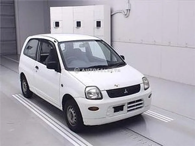 Mitsubishi Minica 2008