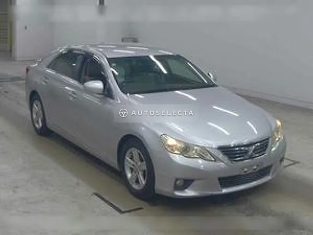 Toyota Mark X 2010, auction grade 3