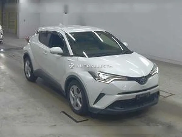 Toyota C-HR 2018, auction grade 4