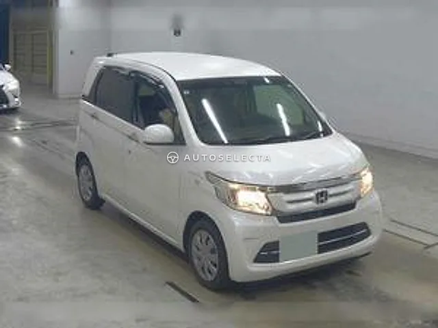 Honda N-WGN 2018, auction grade 3.5