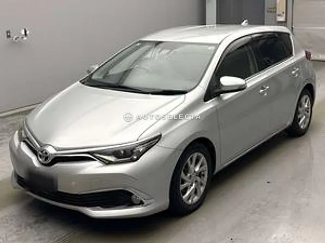 Toyota Auris 2017, auction grade 4
