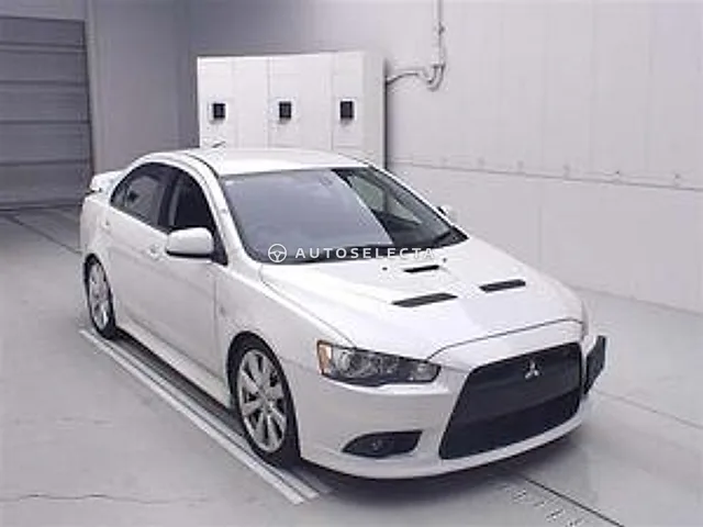 Mitsubishi Galant Fortis 2013, auction grade 3.5