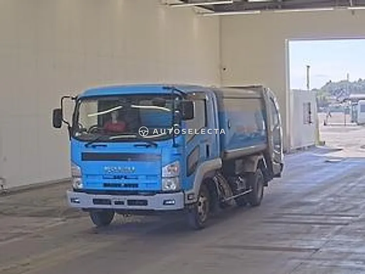 Isuzu Forward 2011, photo 1 of 1