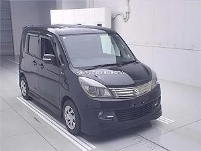 Suzuki Solio 2013