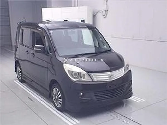 Suzuki Solio 2011