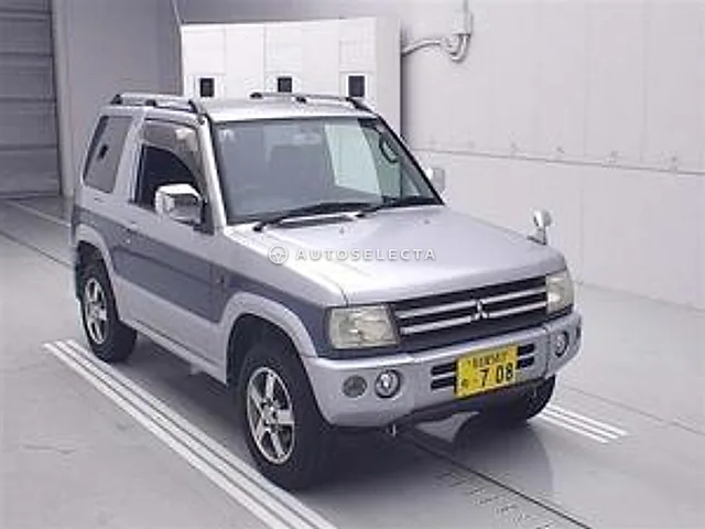 Mitsubishi Pajero Mini 2006, auction grade 3.5