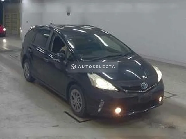 Toyota Prius Alpha 2013, auction grade 4