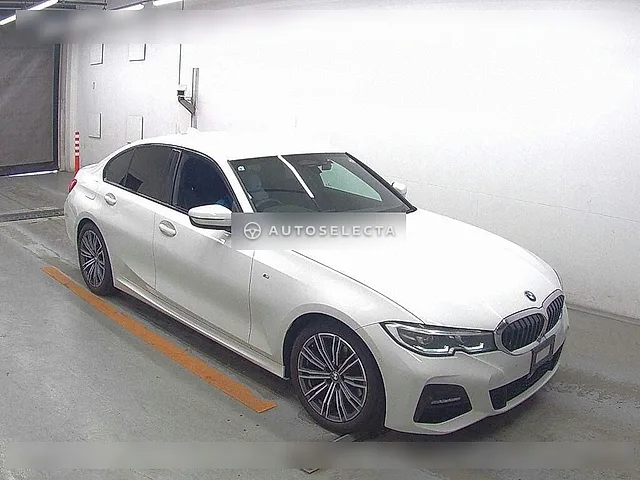 BMW 3 Series 2021, auction grade 4.5