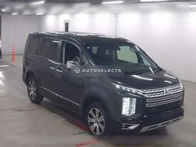 Mitsubishi Delica D:5 2023, auction grade 4