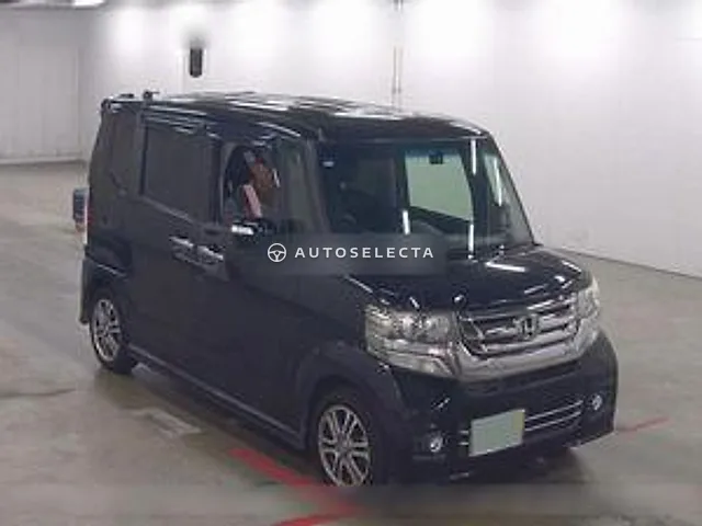 Honda N-BOX+ Custom 2016, auction grade 4.5
