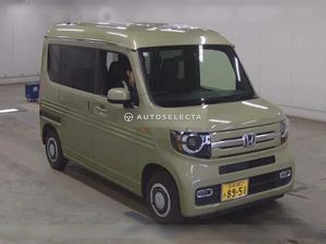 Honda N-VAN 2022, auction grade 4.5