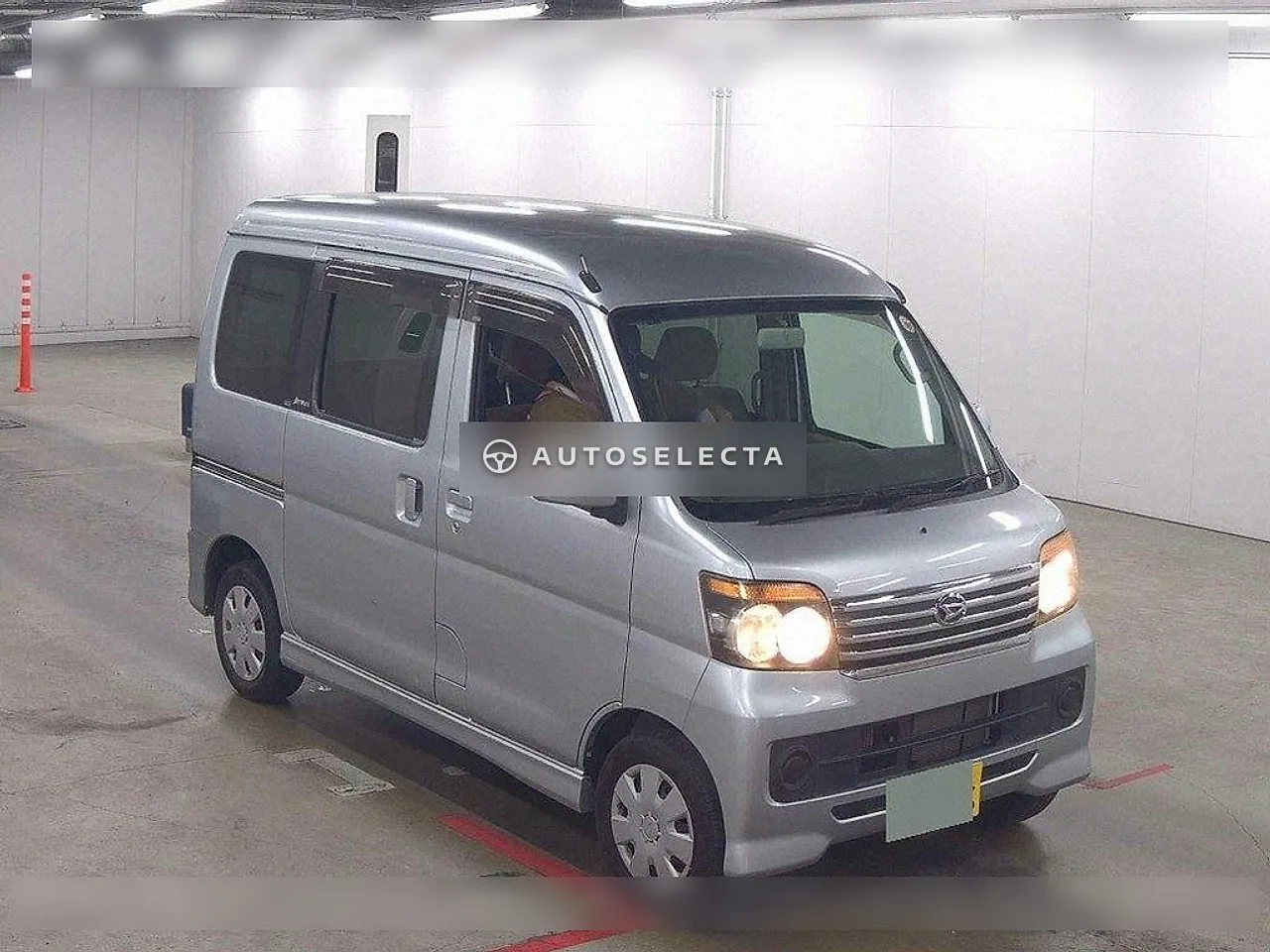 Daihatsu Atrai Wagon 2012, photo 1 of 1