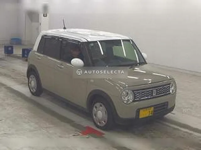 Suzuki Alto Lapin 2019, auction grade R