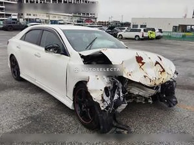 Toyota Mark X 2011