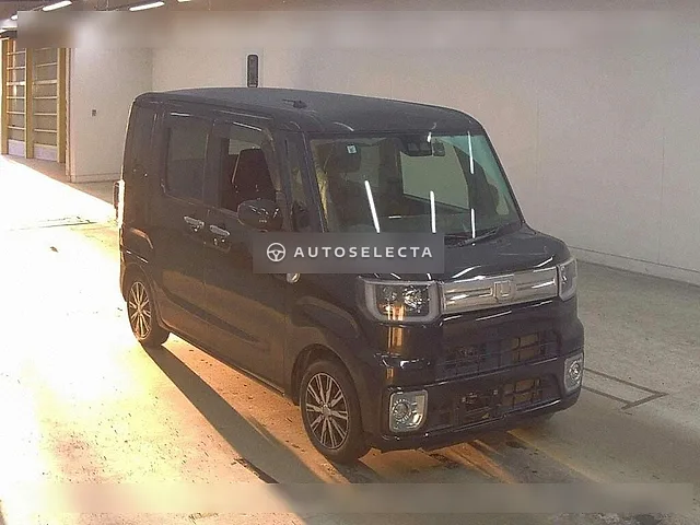 Daihatsu Wake 2019, auction grade 4