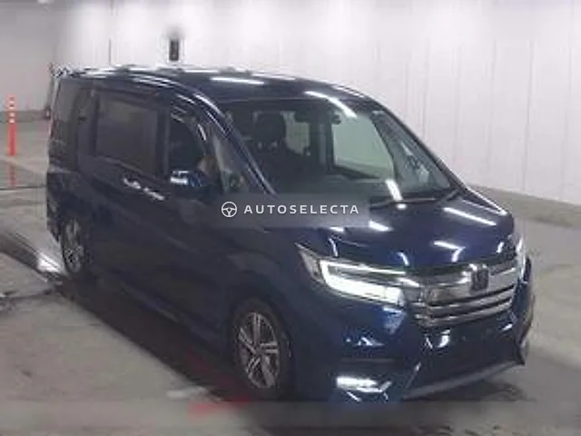 Honda Stepwgn Spada 2020, auction grade 3