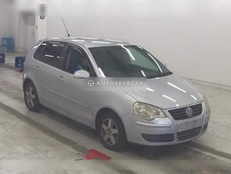 Volkswagen Polo 2009, photo 1 of 6