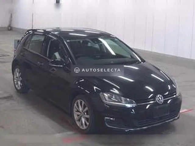 Volkswagen Twingo 2013, auction grade 4