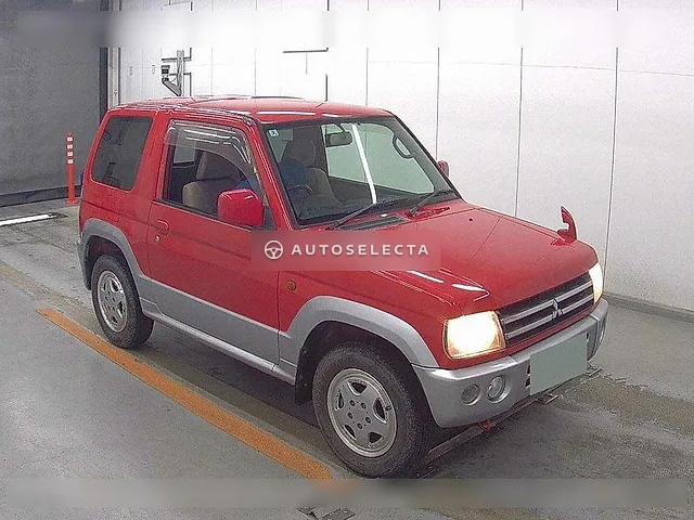 Mitsubishi Pajero Mini 2006, auction grade RA