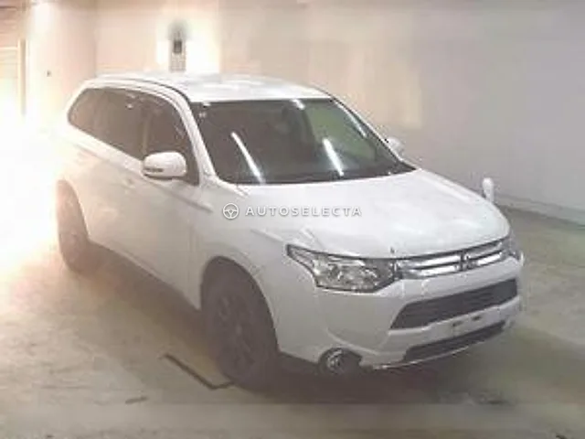 Mitsubishi Outlander 2012, auction grade 4