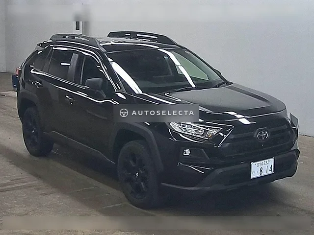 Toyota RAV4 2023, auction grade 4.5