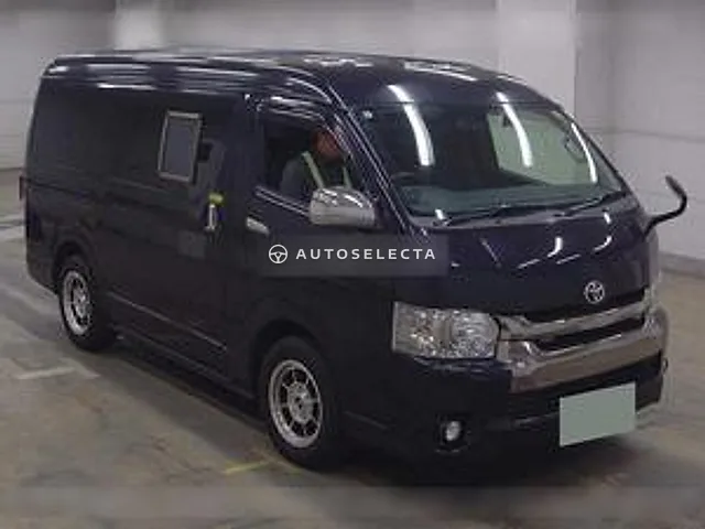 Toyota Hiace Van 2016, auction grade 4