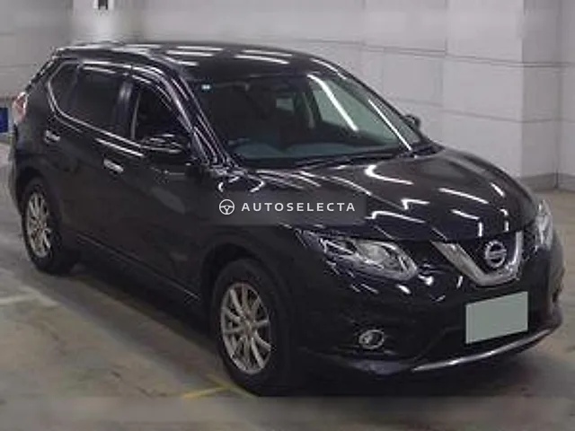 Nissan X-Trail 2015, auction grade R