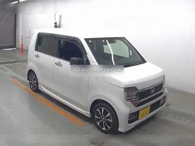 Honda N-WGN Custom 2023, auction grade 4.5