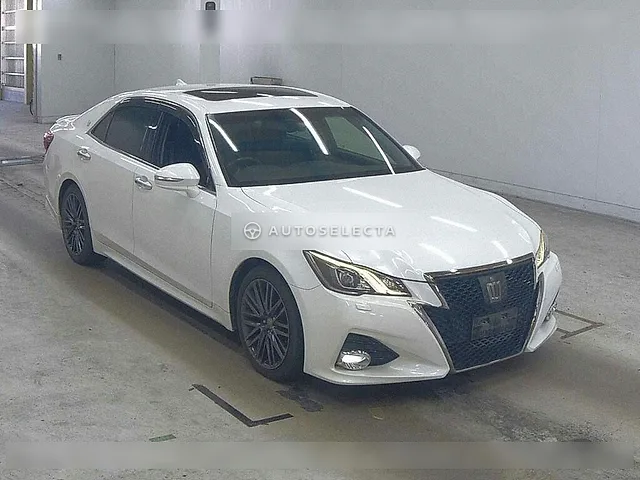 Toyota Crown 2015, auction grade 3.5
