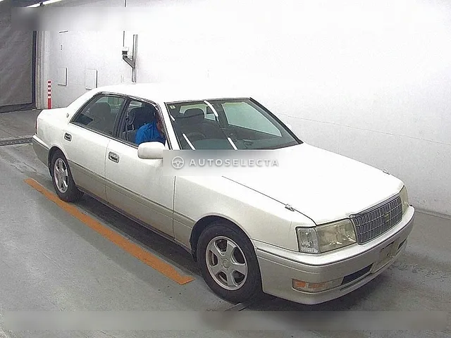 Toyota Crown 1998, auction grade 3.5