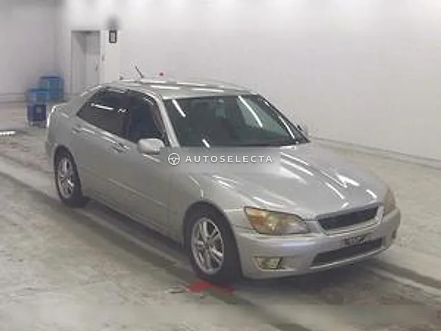 Toyota Altezza 2000