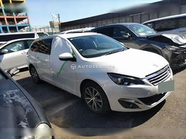 Peugeot 308 2016