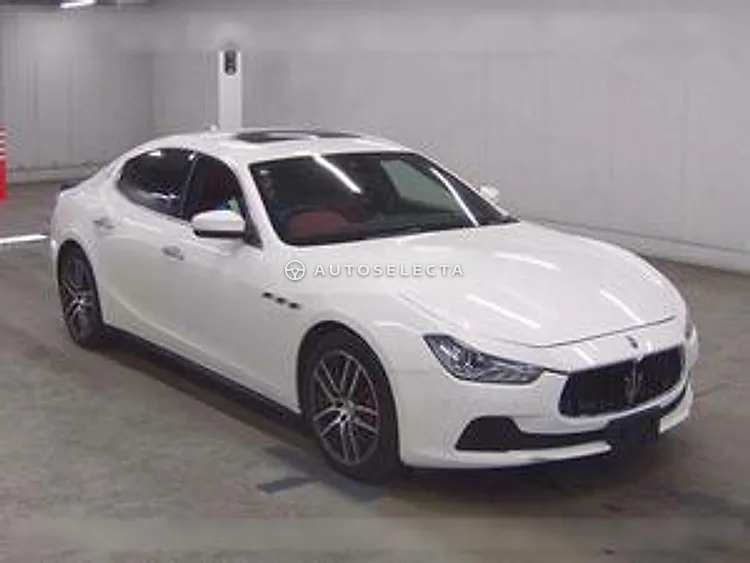 Maserati Ghibli 2017, photo 1 of 6
