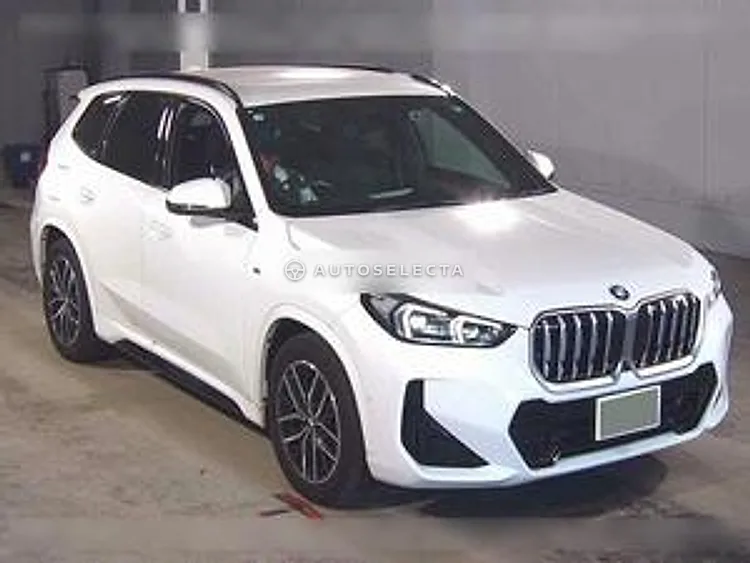 BMW X1 2025, photo 1 of 6