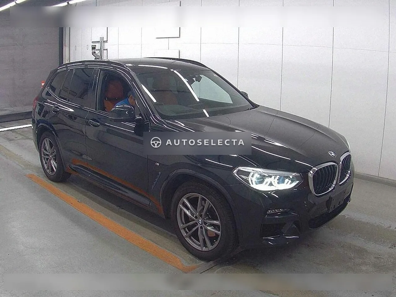 BMW X3 2021, photo 1 of 6