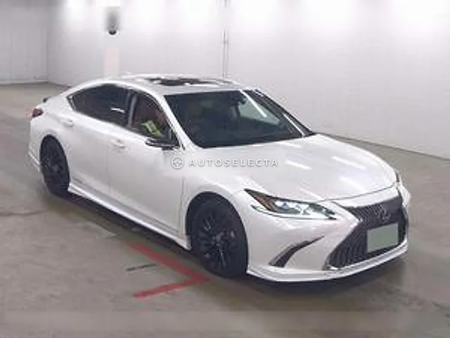 Lexus ES 2019, auction grade 4.5
