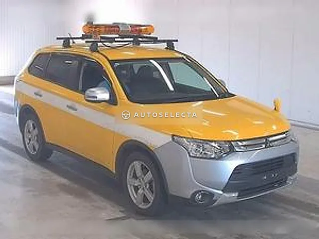 Mitsubishi Outlander 2014, auction grade 3.5