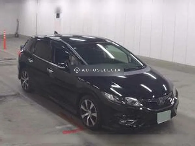 Honda Jade 2018, auction grade 4