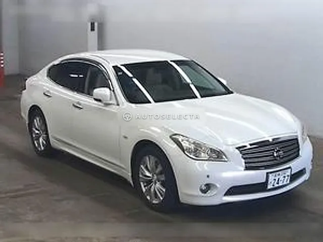 Nissan Fuga 2010, auction grade 4