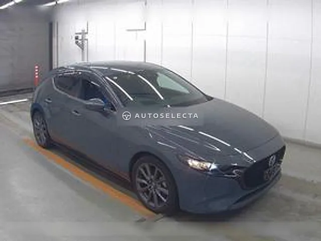 Mazda MAZDA3 Fastback 2021, auction grade 4.5