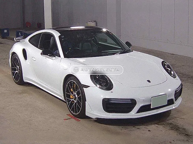 Porsche 911 2016, auction grade 5