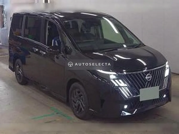 Nissan Serena 2026, photo 1 of 1
