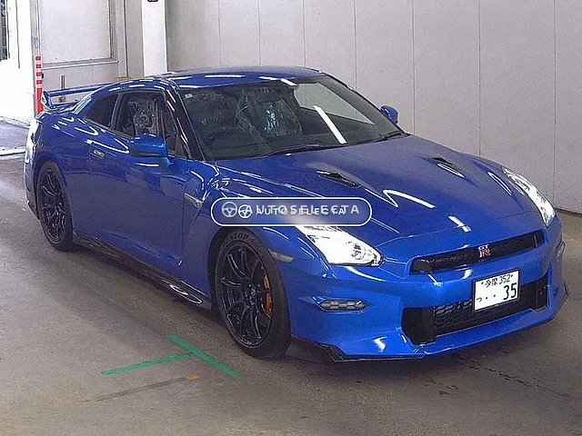 Nissan GT-R Nismo 2024, auction grade 6