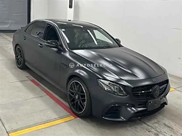 Mercedes-AMG E-Class 2018, auction grade 4