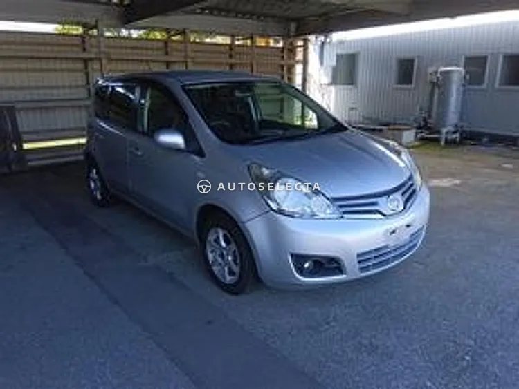 Nissan Note 2011, photo 1 of 1