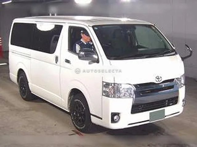 Toyota Hiace Van 2019, auction grade 4