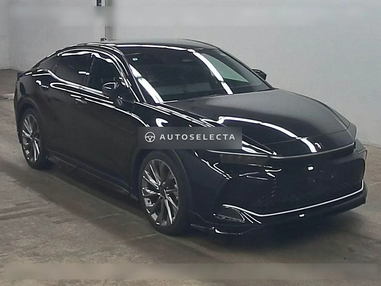 Toyota Crown Crossover 2023, photo 1 of 6