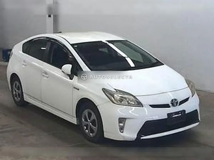 Toyota Prius 2012, photo 1 of 6